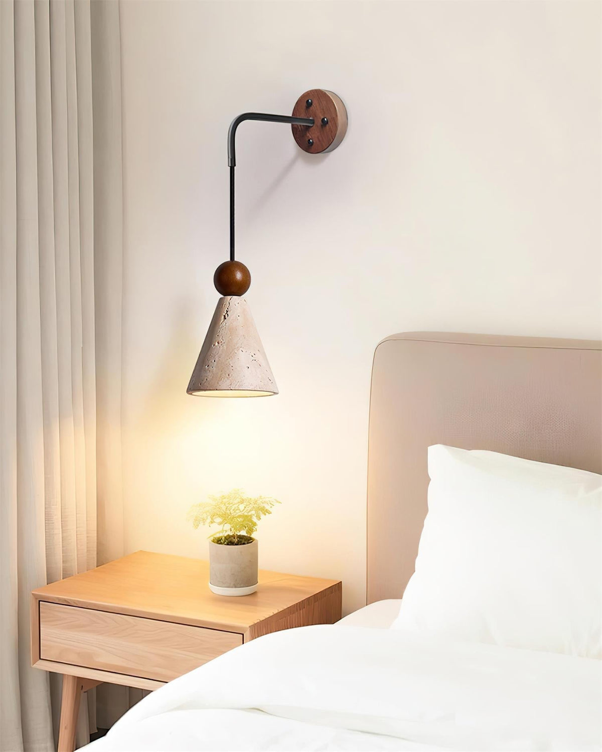 Elaarielle Wall Light