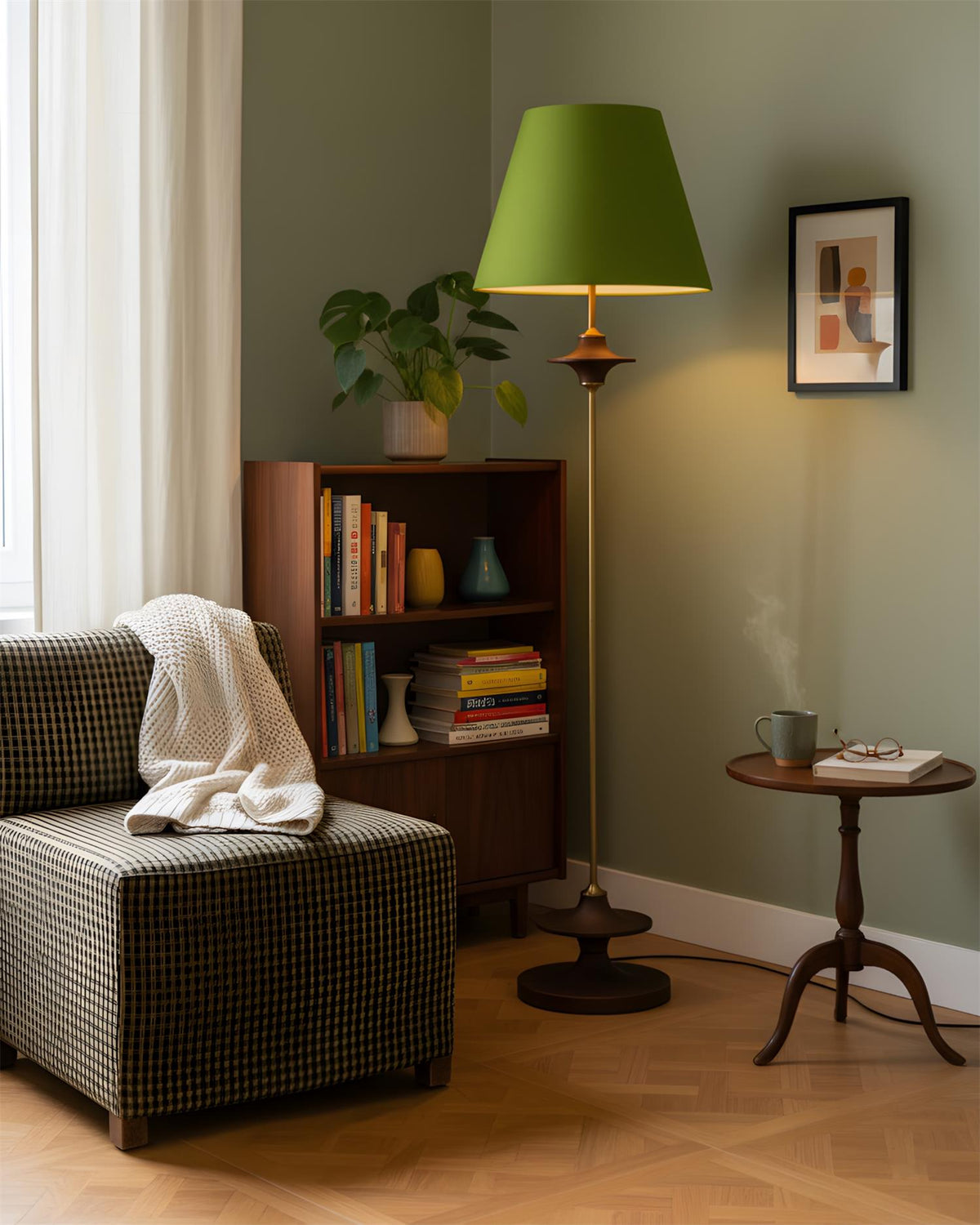 Aveniniella Floor Lamp