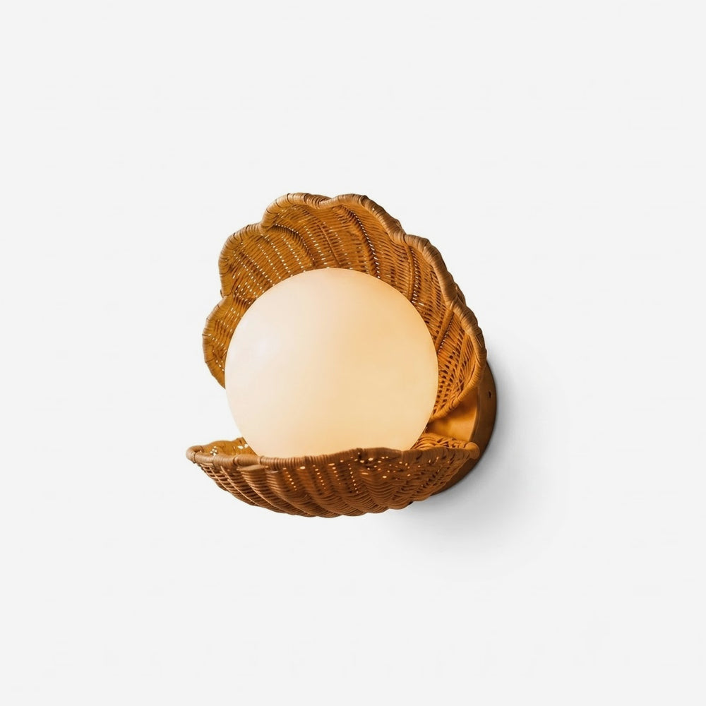 Oreleelia Seashell Wall Sconce