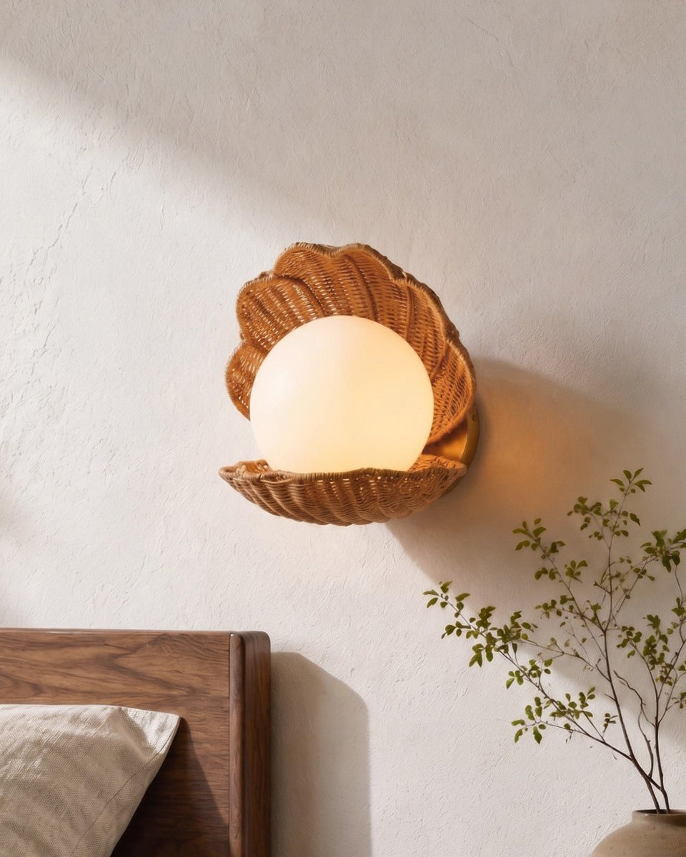 Oreleelia Seashell Wall Sconce