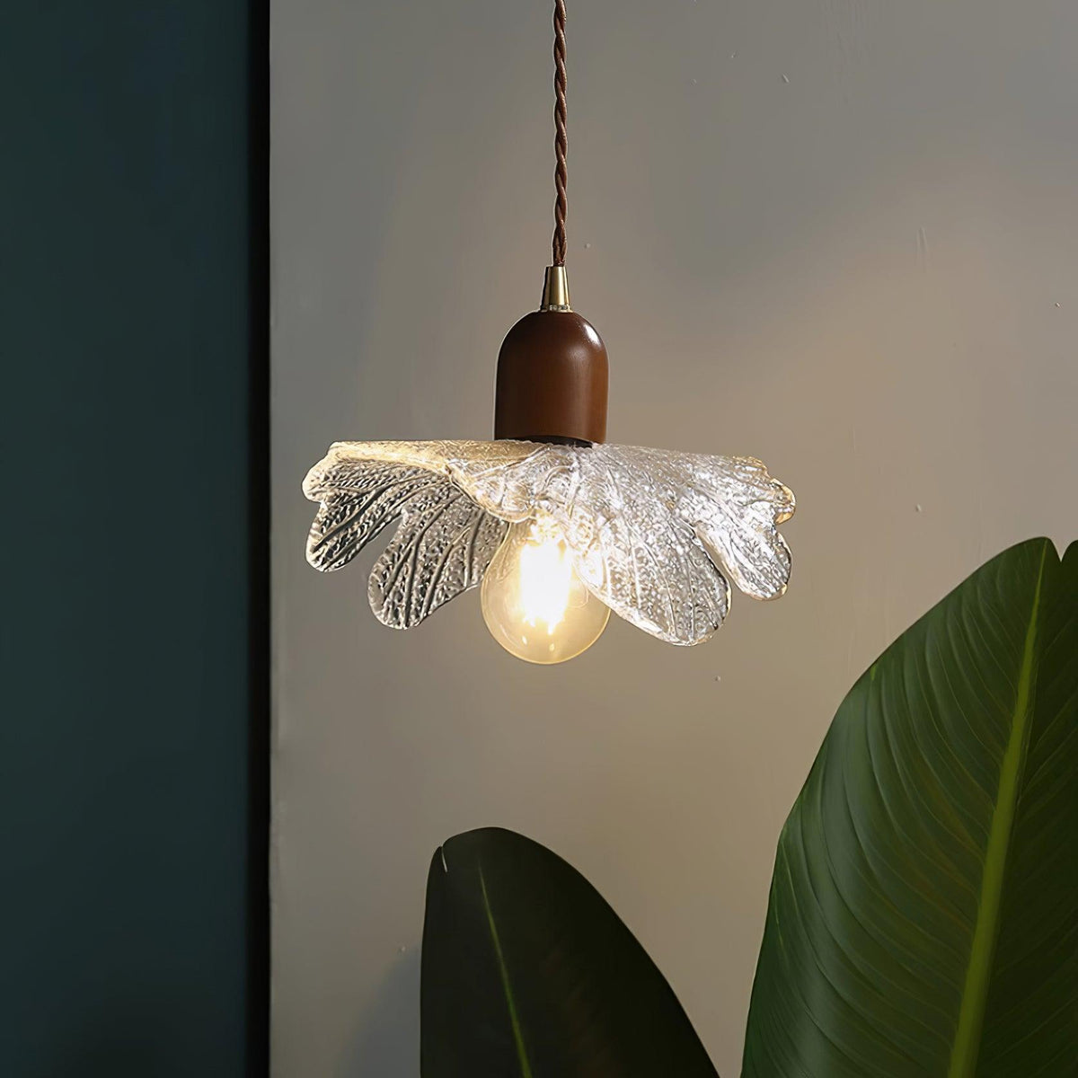 Shreal Pendant Lamp