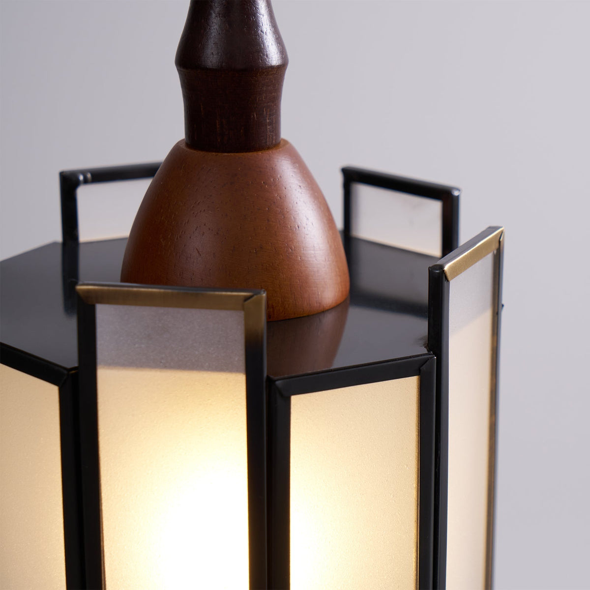Creshen Wood & Glass Vintage Pendant Lamp