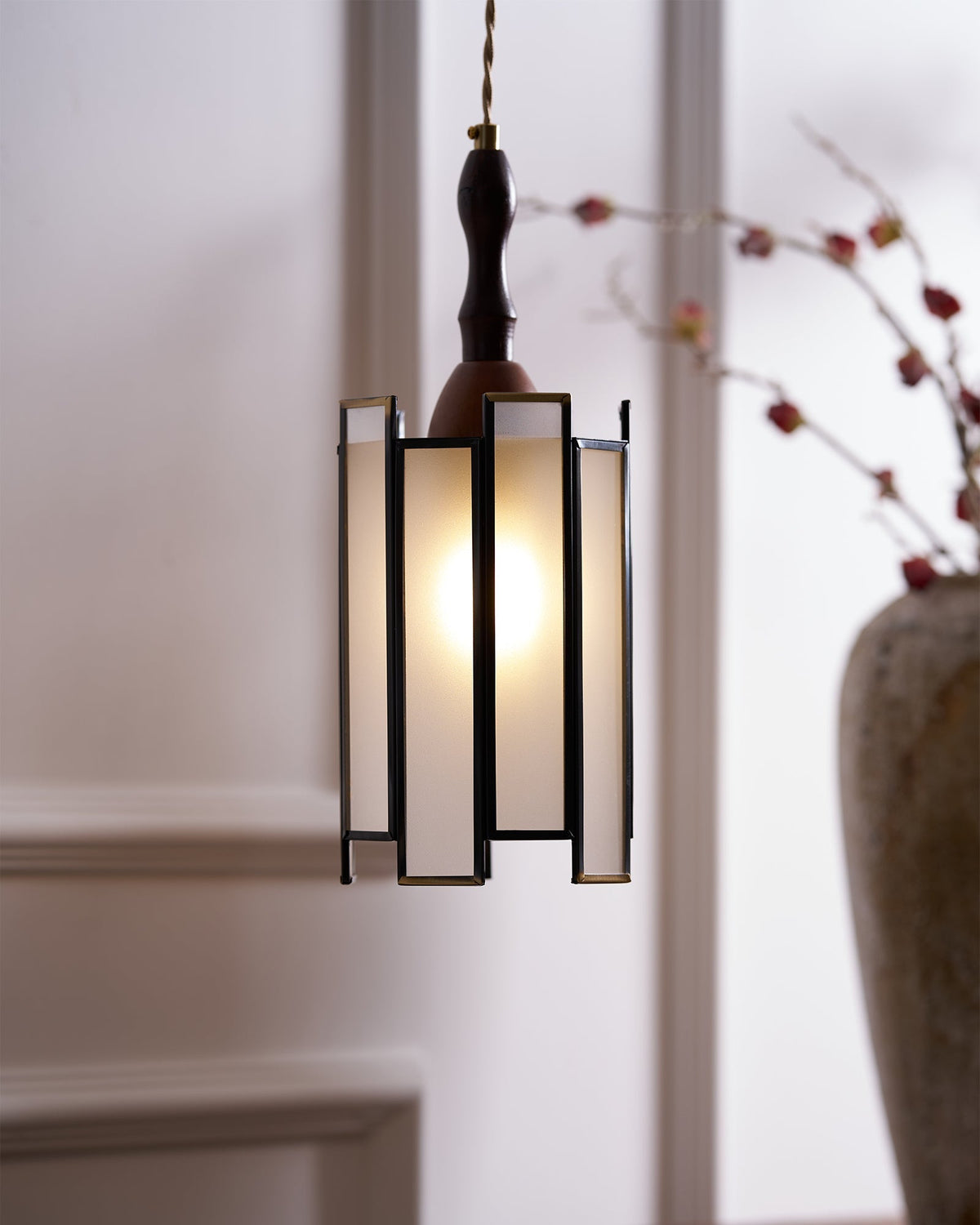 Creshen Wood & Glass Vintage Pendant Lamp