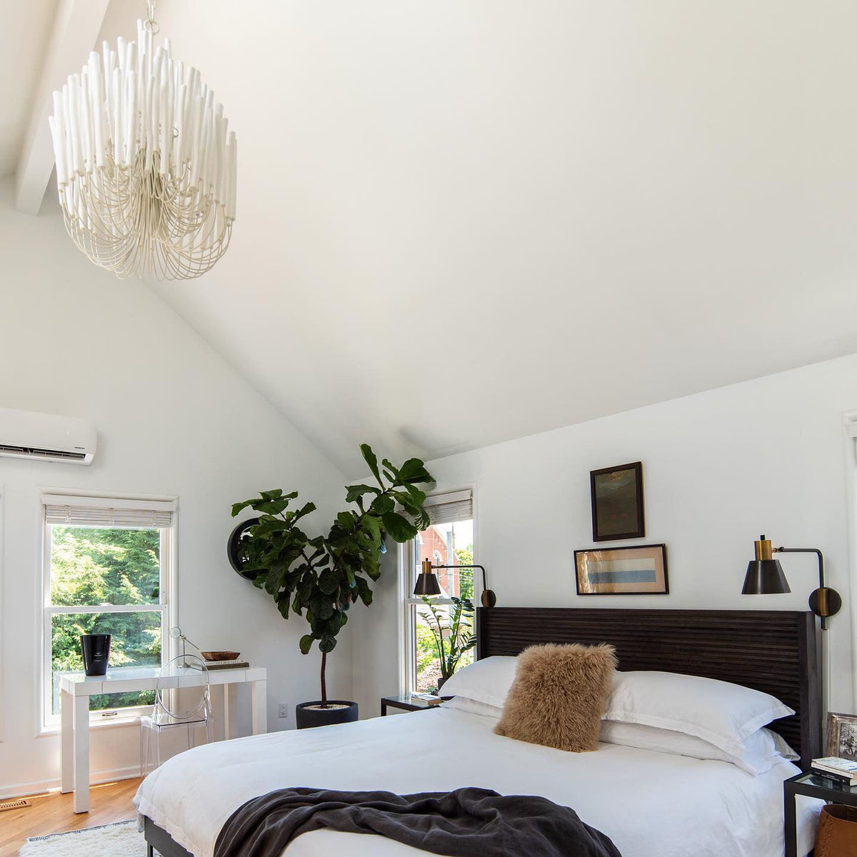 Cagigel Sculptural Chandeliers