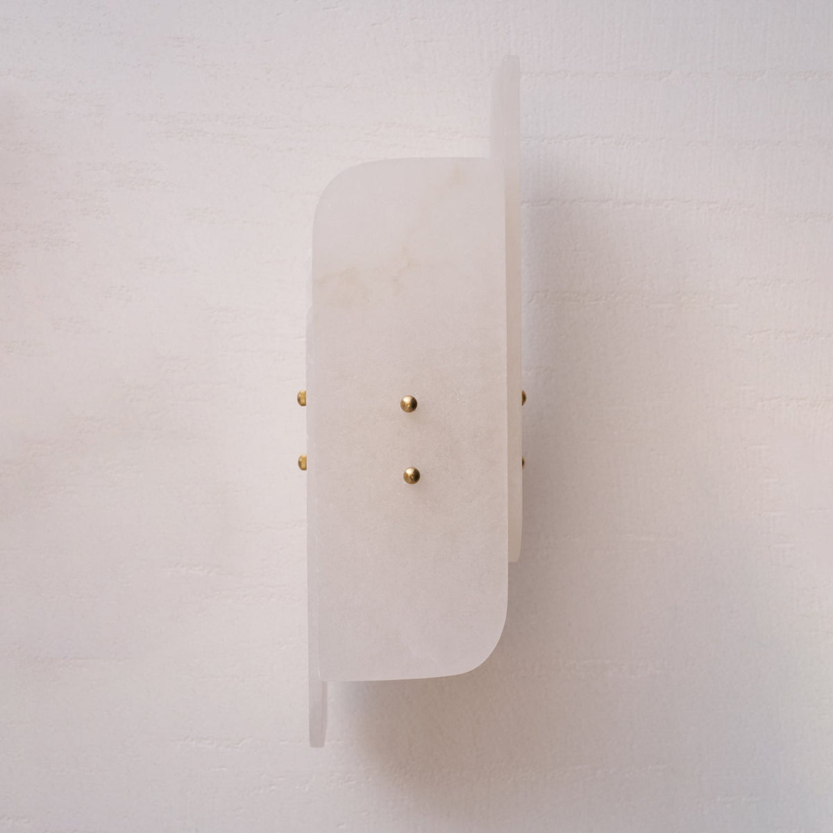 Alboette Alabaster Wall Lamp