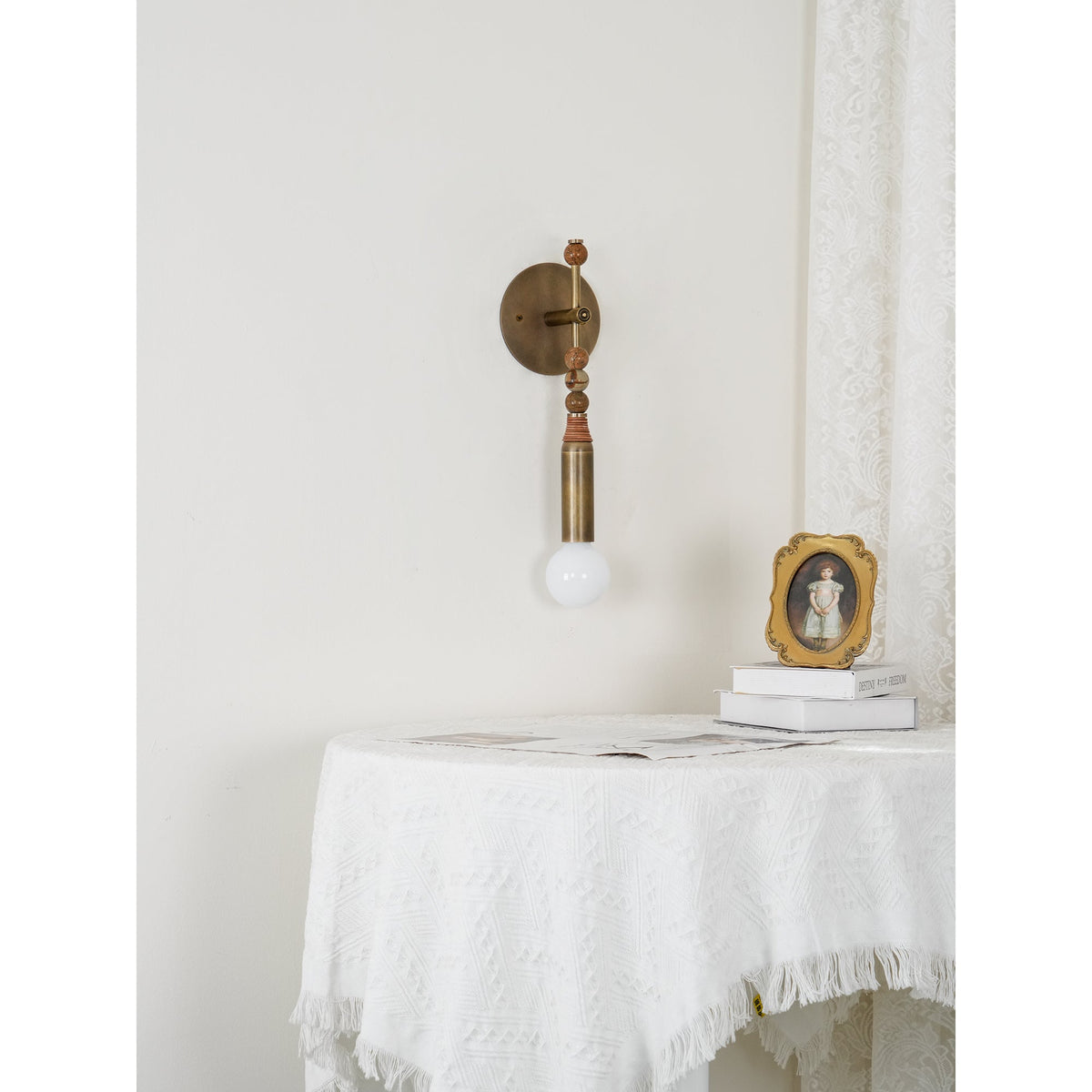 Nerirelle Marble Wall Lamp