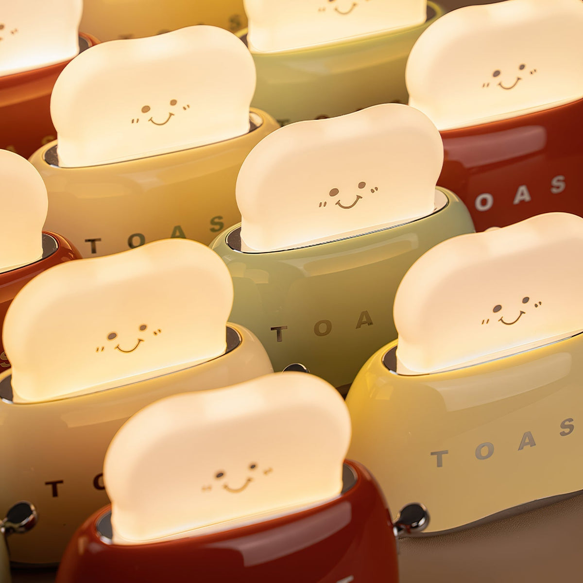 Toby Toaster Table Lamp