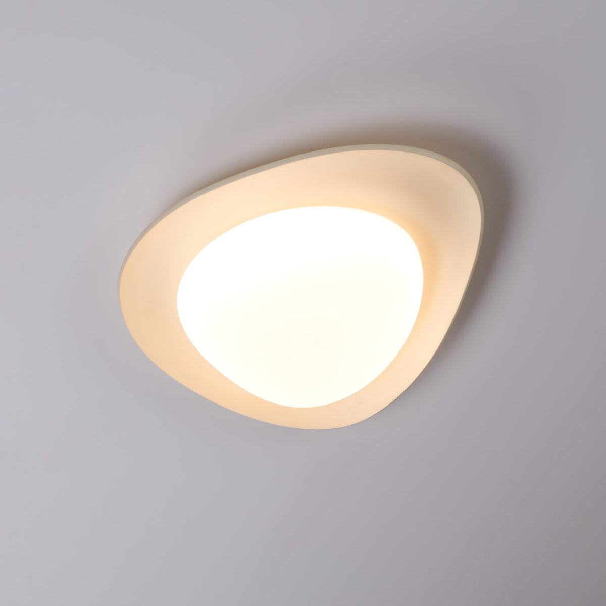 Zupudek Ceiling Lamp Green&Beige Pebble Shape