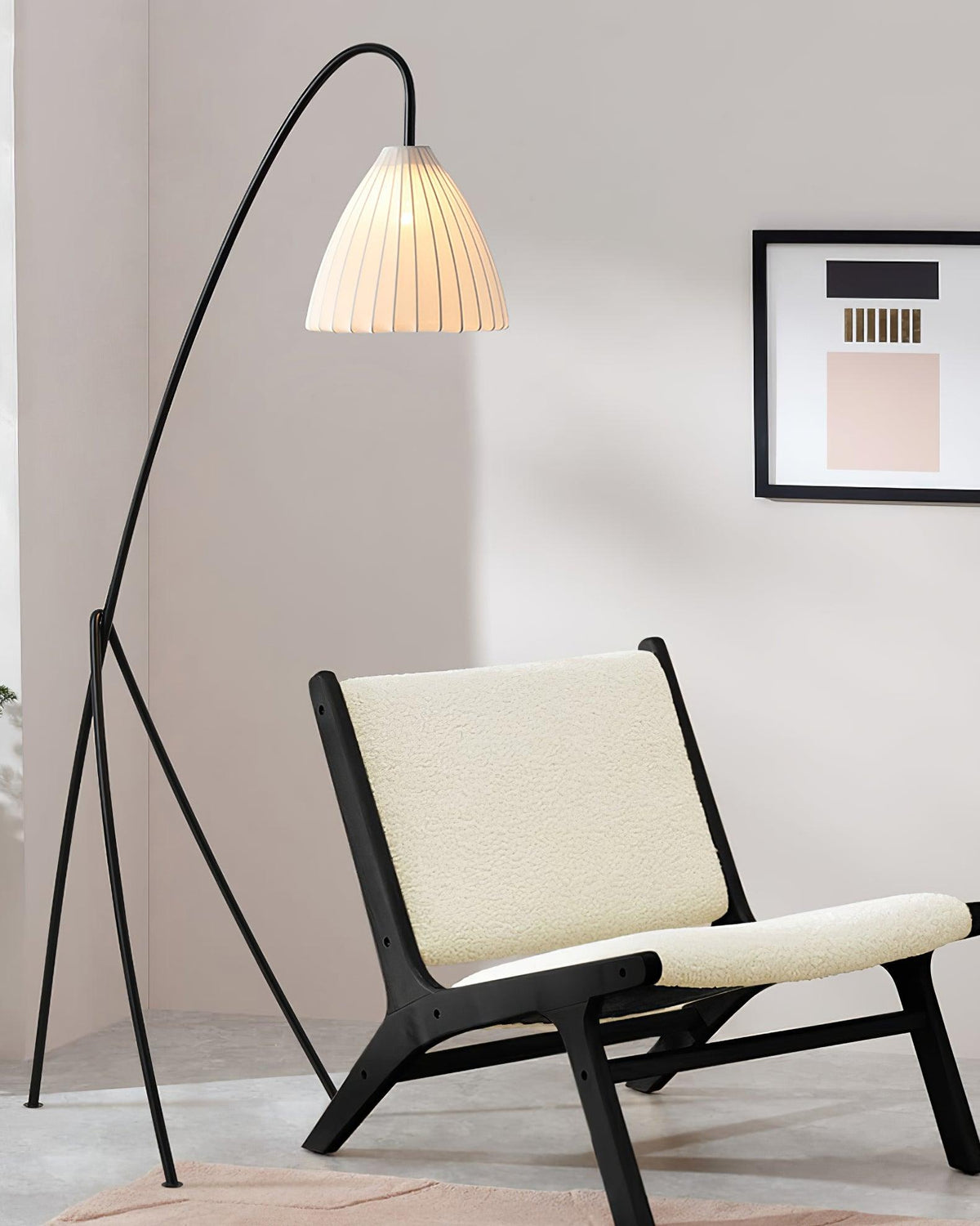 Norarette Floor Lamp