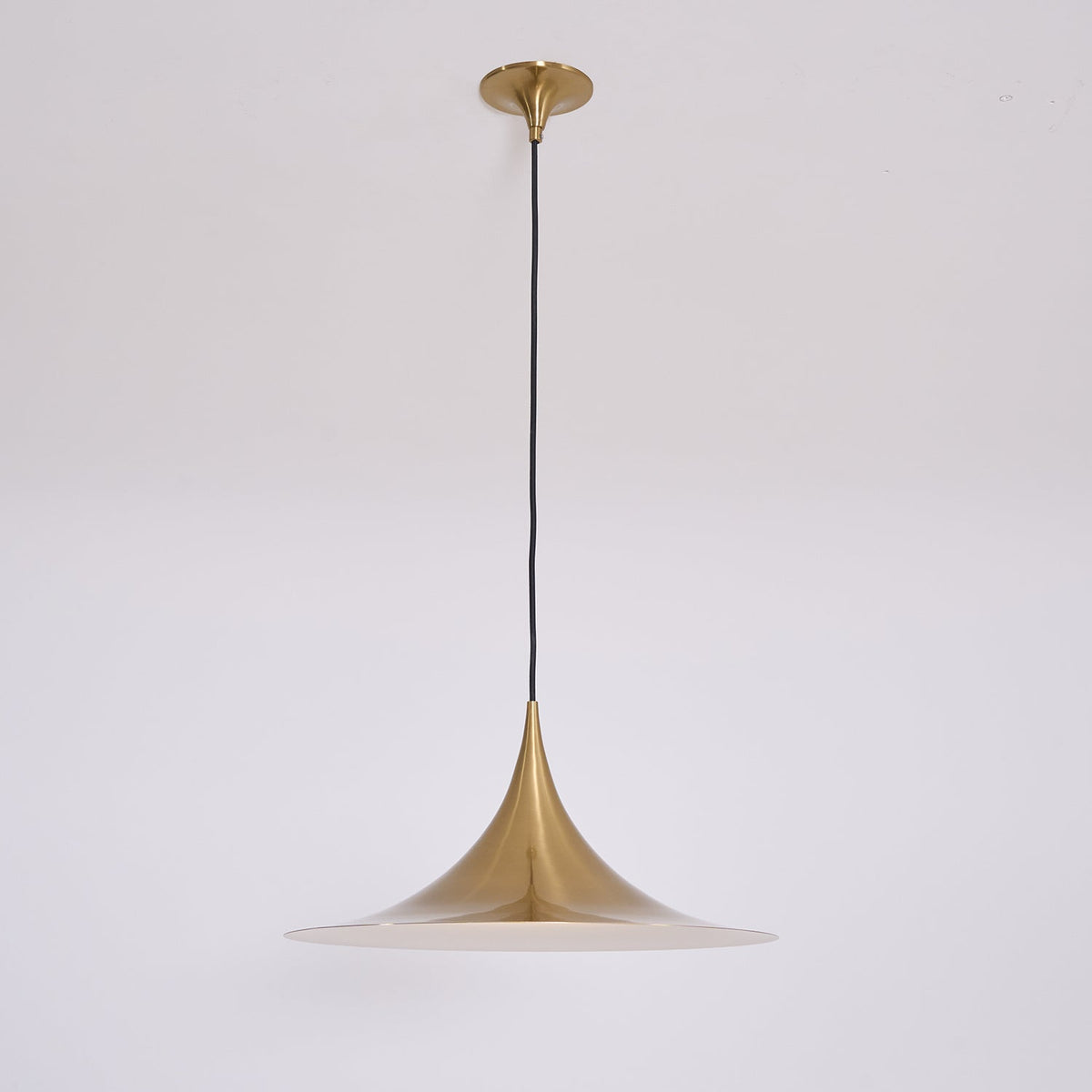 Viro Pendant Lamp Slim Neck and Wide Flare Contemporary Dining