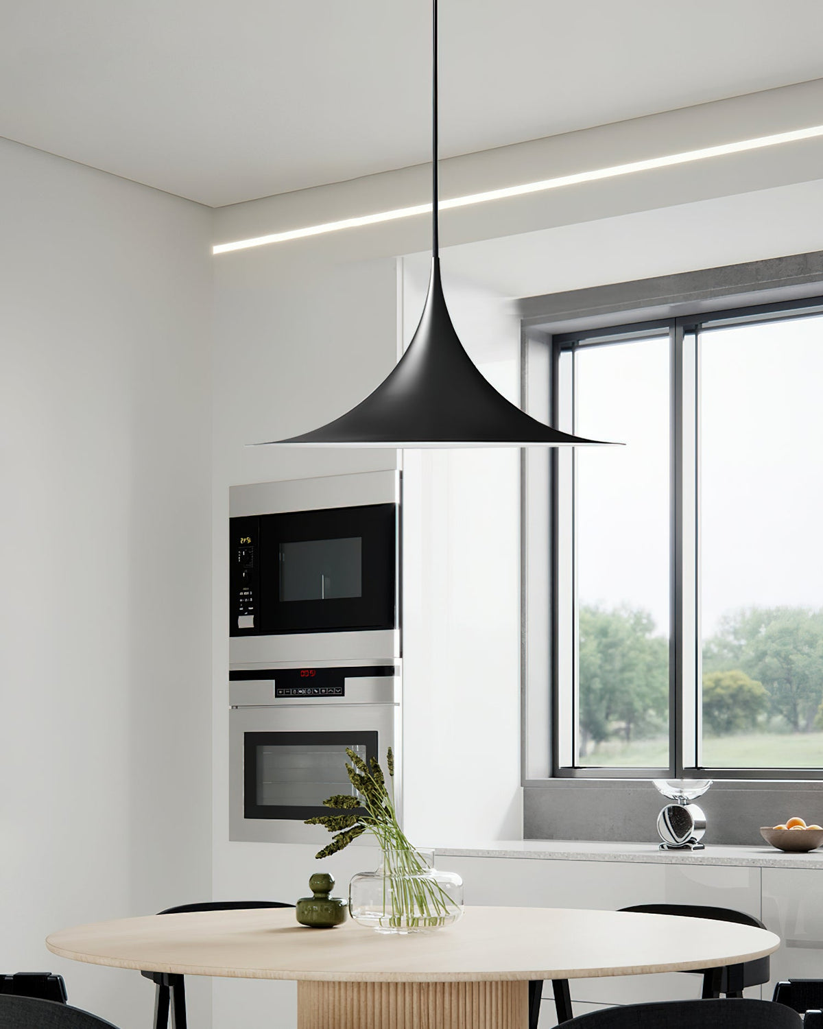 Viro Pendant Lamp Slim Neck and Wide Flare Contemporary Dining