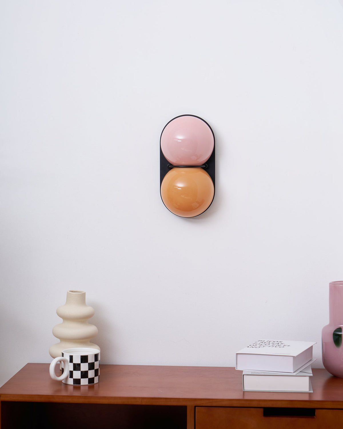 Veloira Wall Lamp