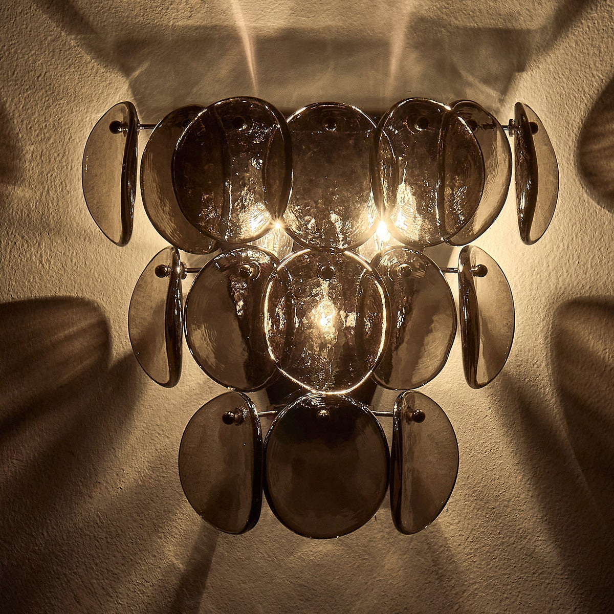 Velearia Wall Lamp Amber Glass Disc Fish Scale Brass