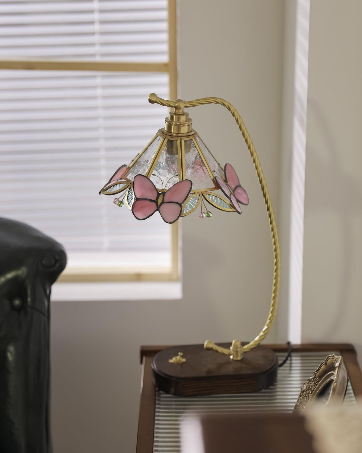 Elaaiella Butterfly Table Lamp