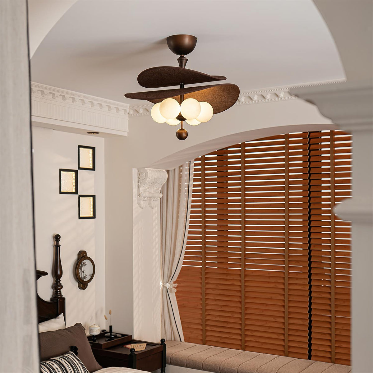 Valmorra Organic Elegance Ceiling Lamp