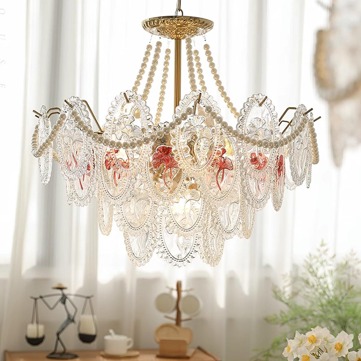 Vamader Chandelier Lustrous pearls