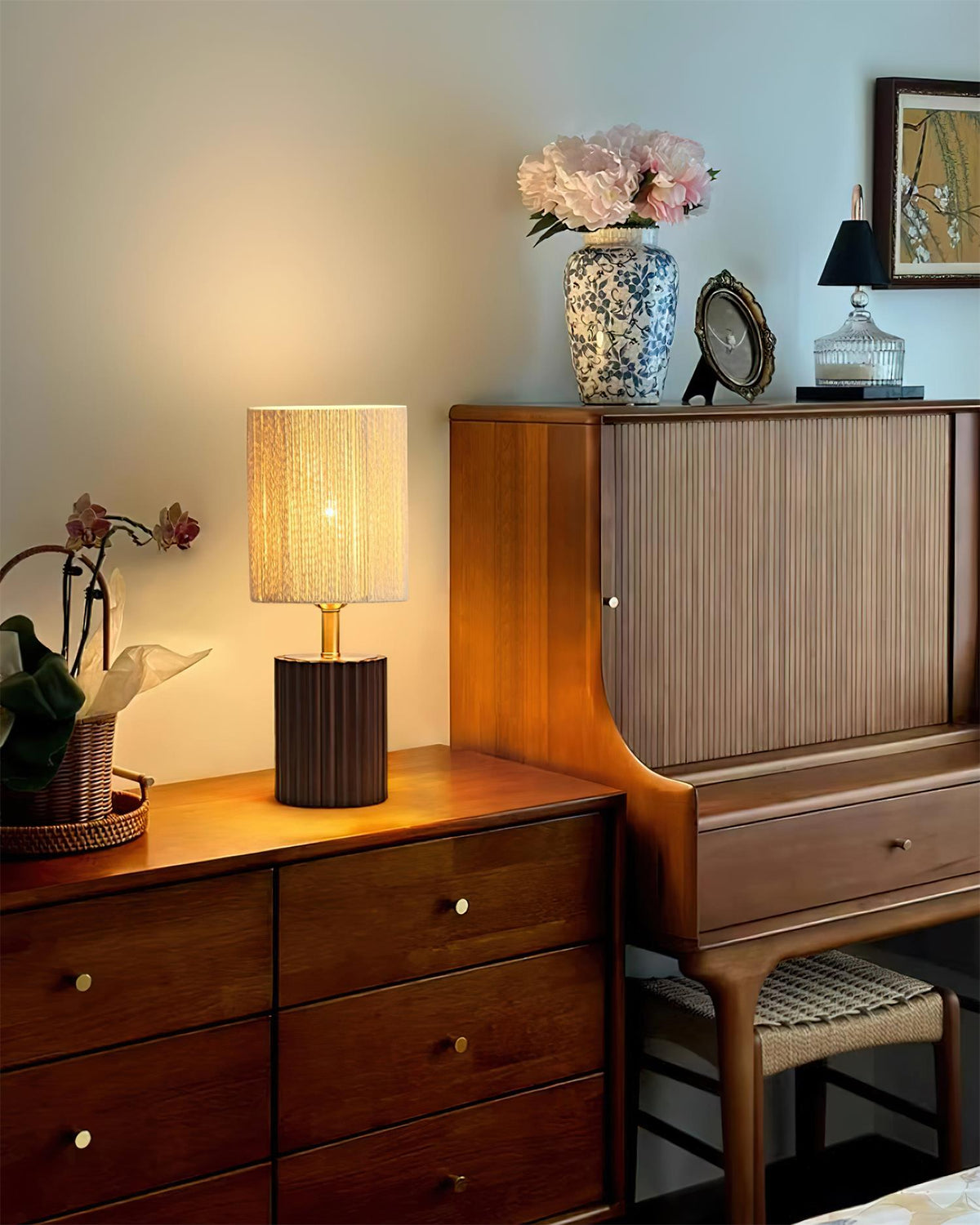 Sorirelle Table Lamp