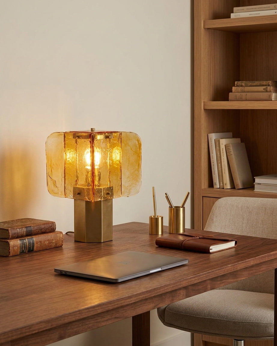 Terianeria Table Light