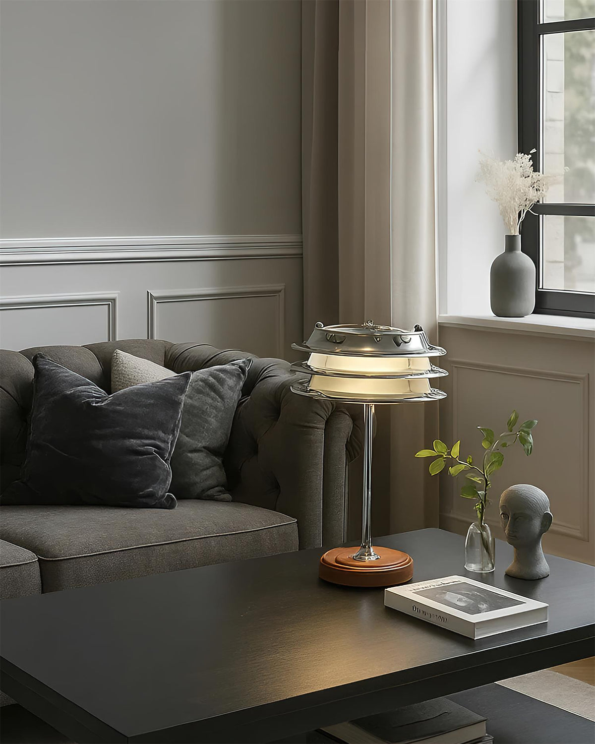 Veliaya Table Lamp