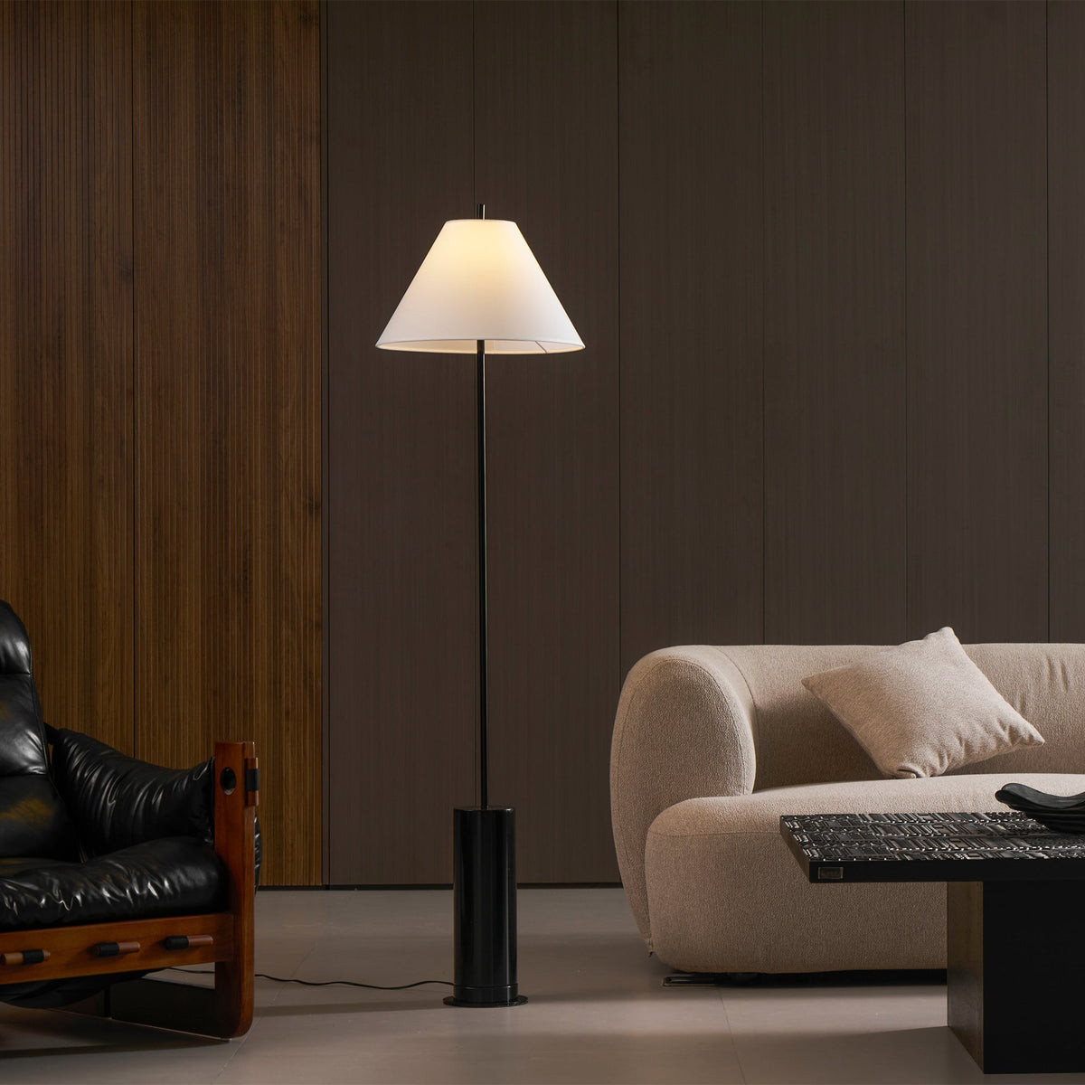 Mirareria Floor Lamp