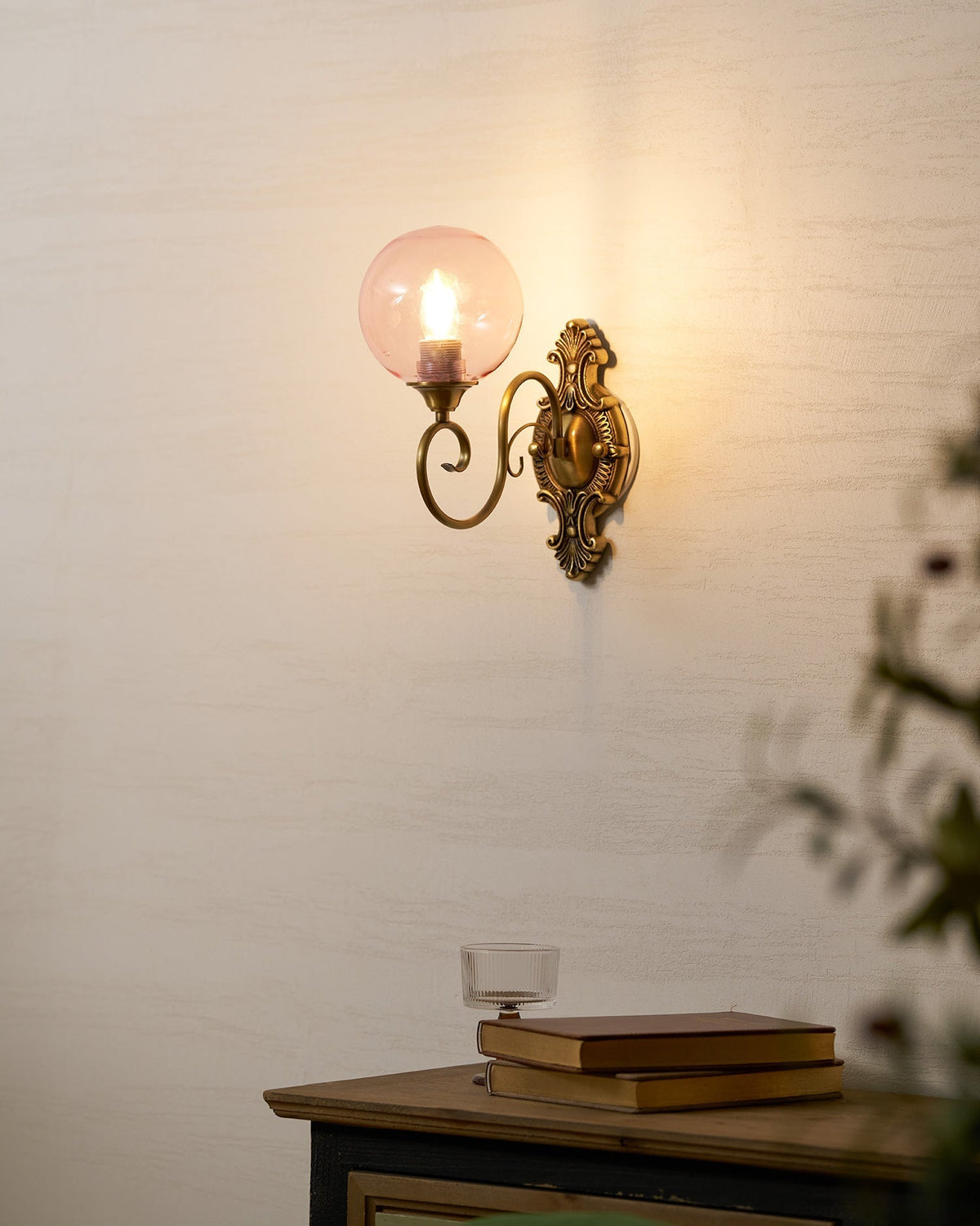 Miralaria Sconce Wall Lamp