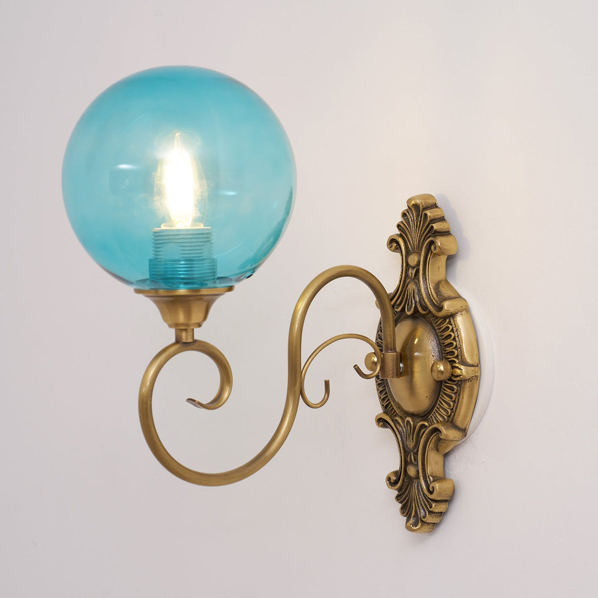 Miralaria Sconce Wall Lamp