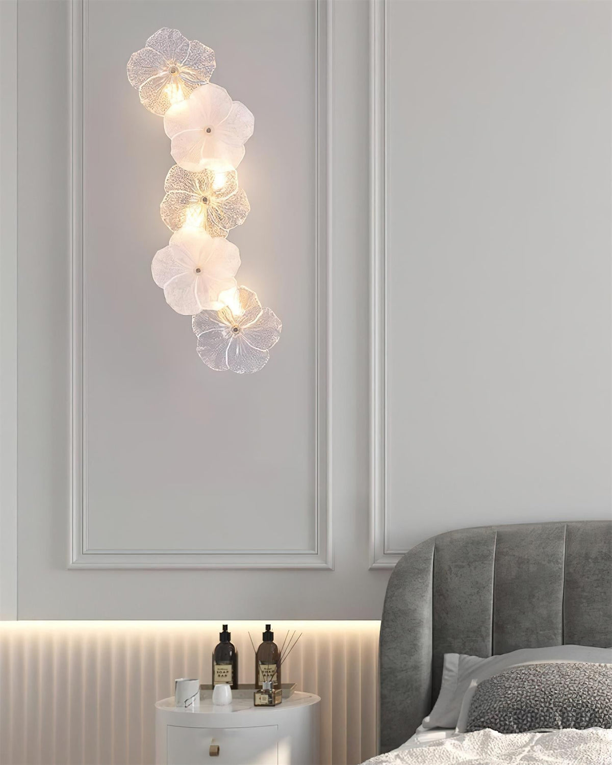 Givelle Wall Lamp