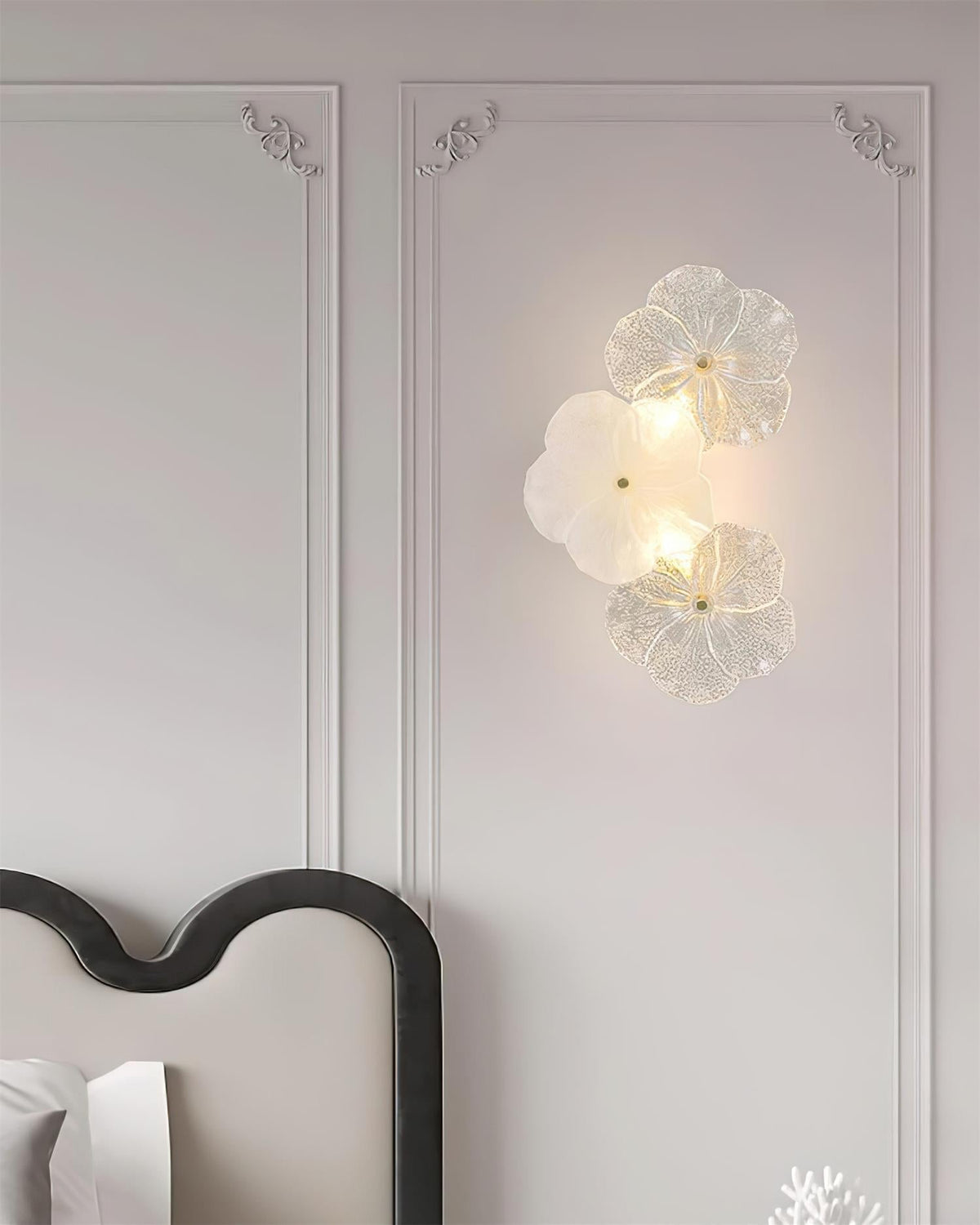Givelle Wall Lamp