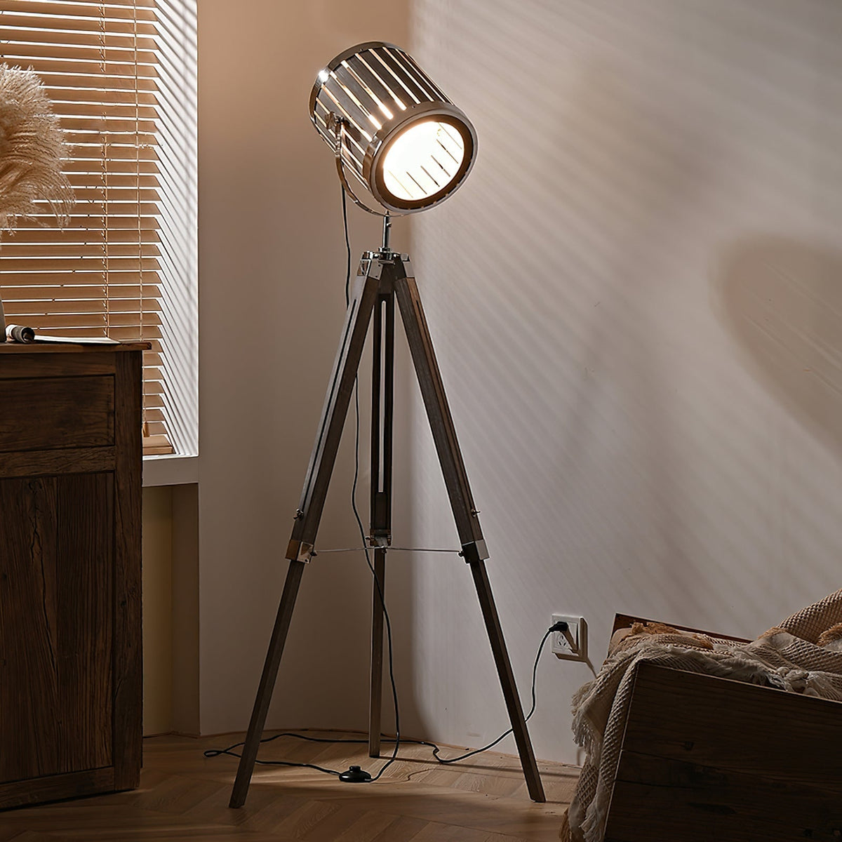 Lioroielle Floor Lamp