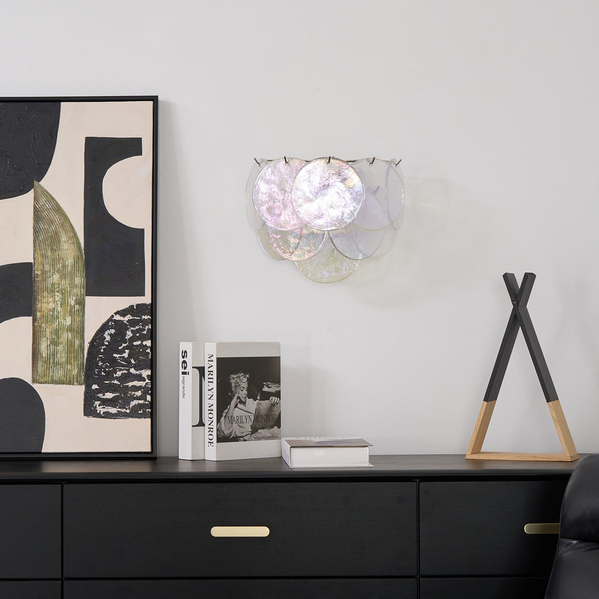 Calaiella Wall Lamp