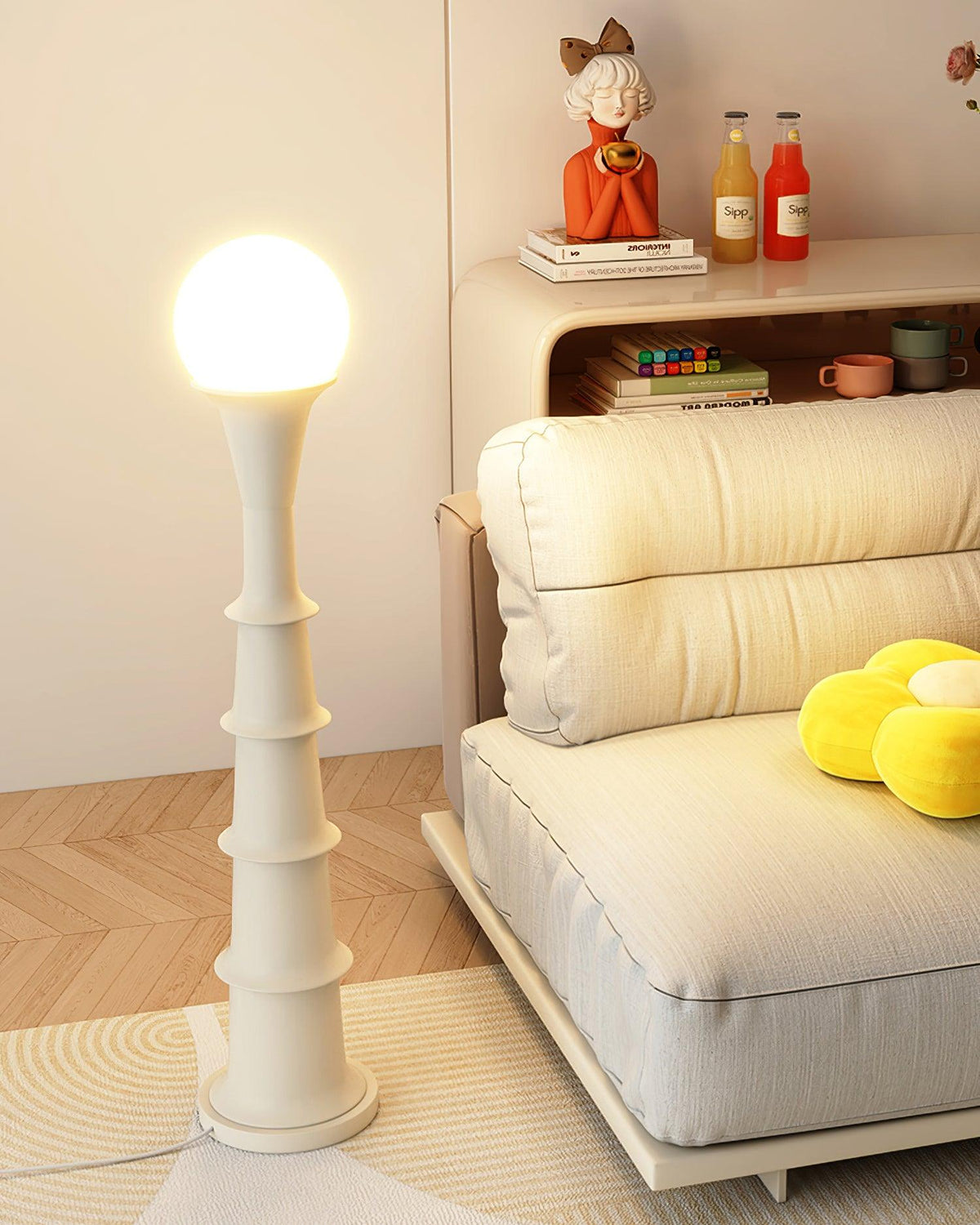 Avenirelle Floor Lamp