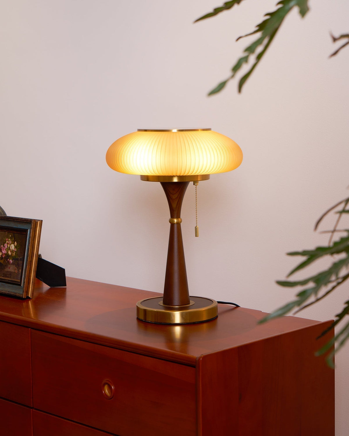 Rivaeria Table Lamp