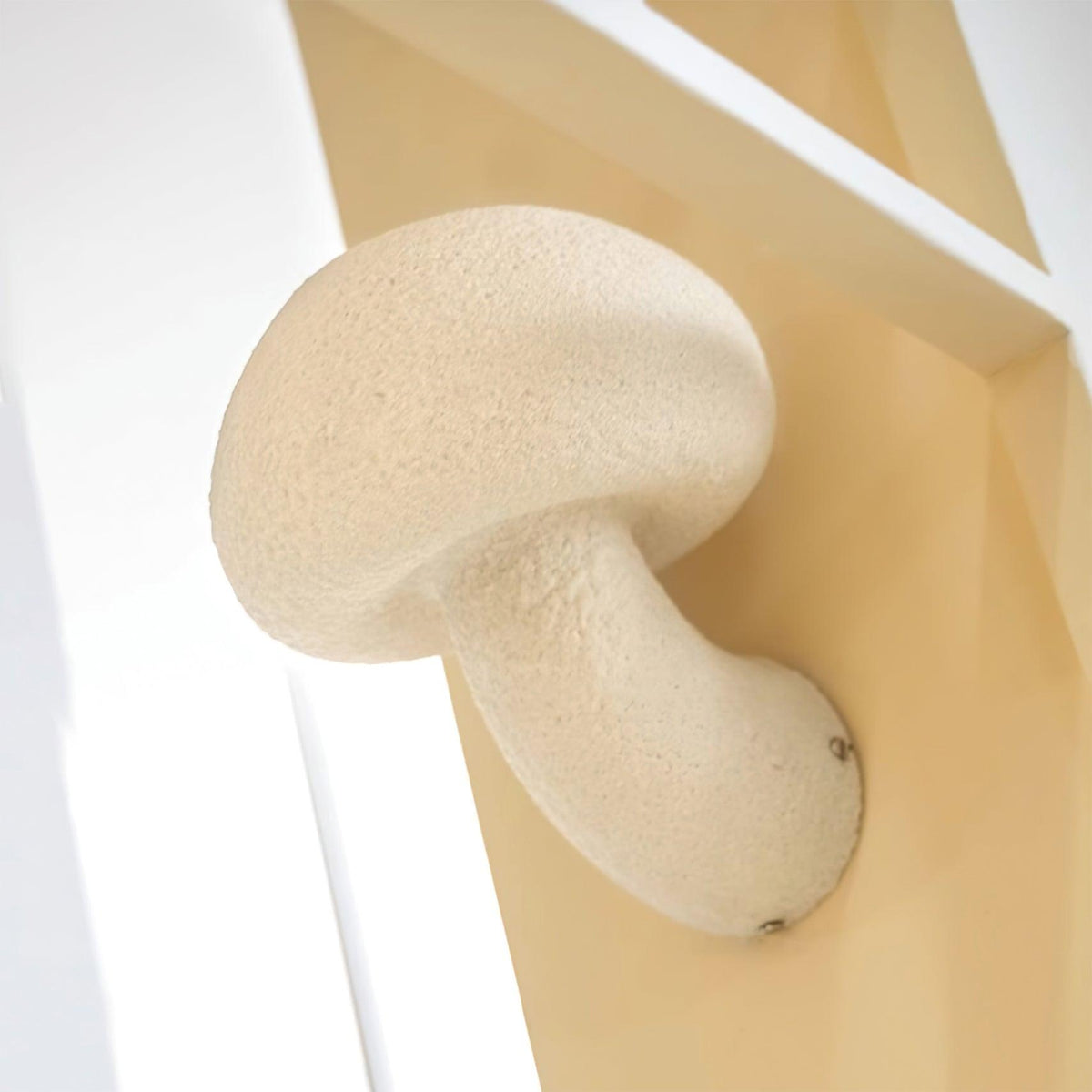 Loppy Wall Lamp
