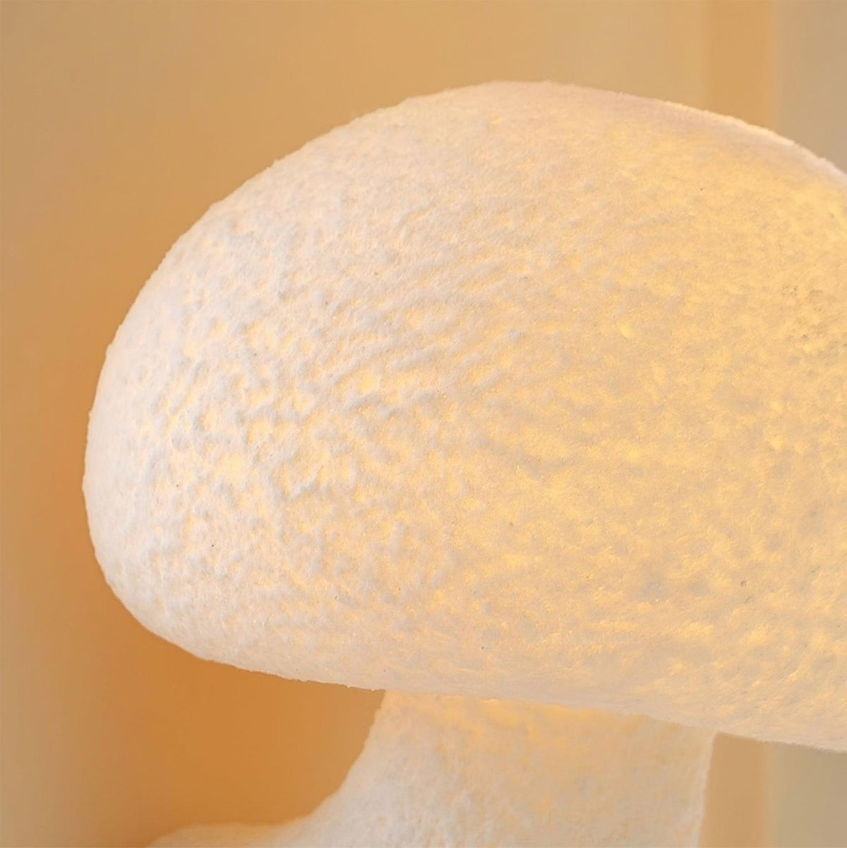 Loppy Wall Lamp