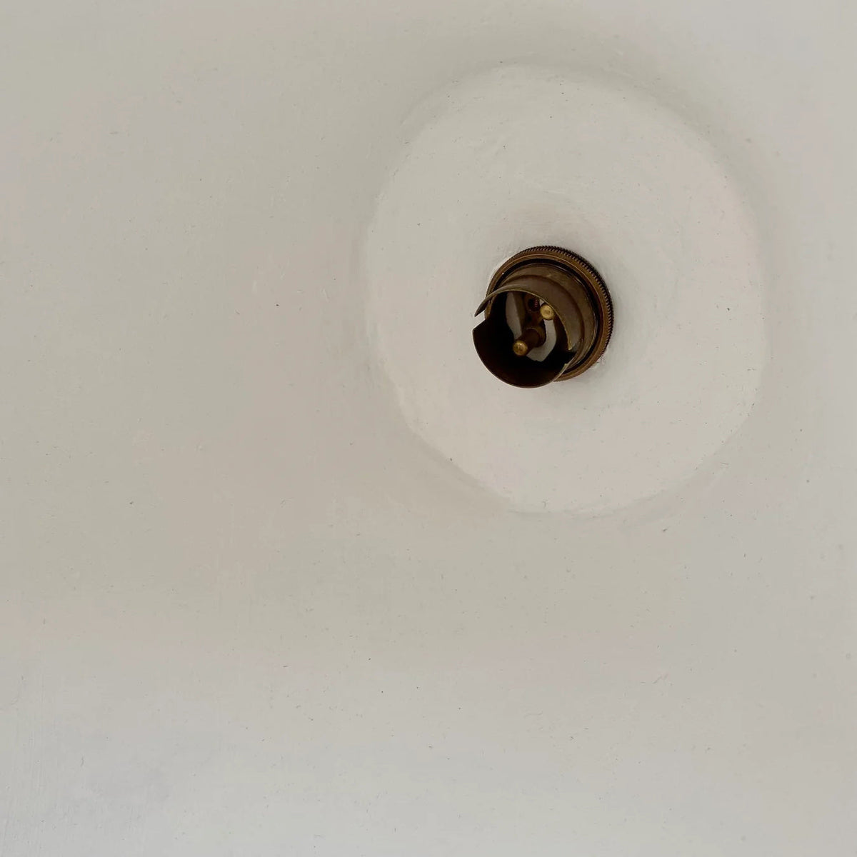 Selirine White Plaster Pendant Lamp