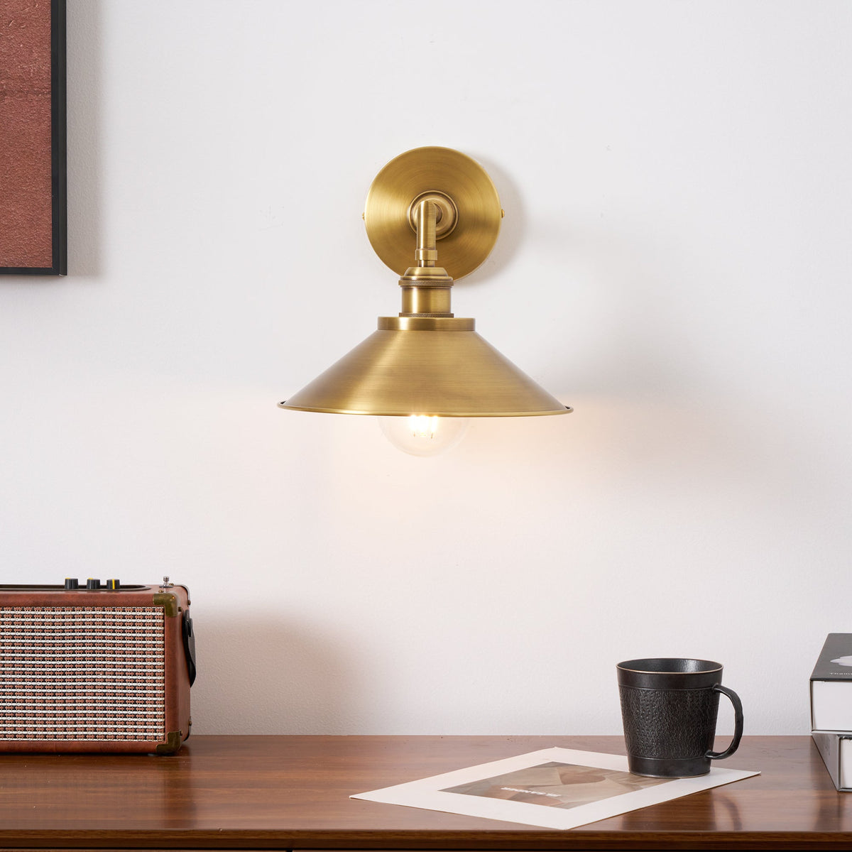 Osile Brass Wall Lamp