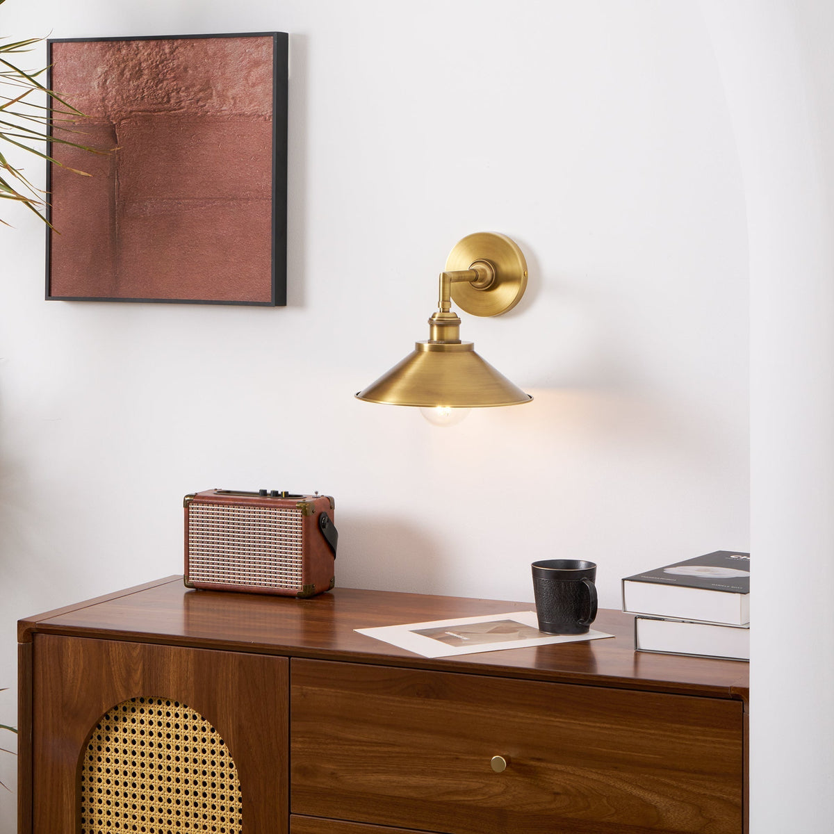 Osile Brass Wall Lamp