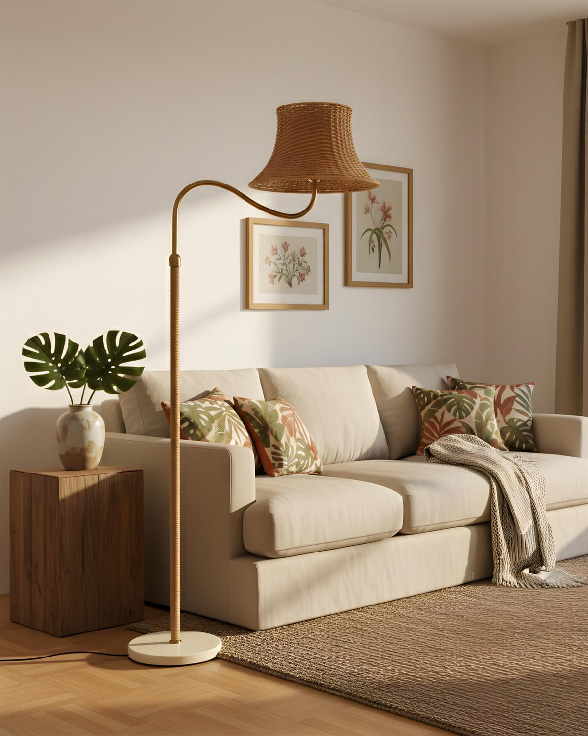 Orelereria Floor Lamp