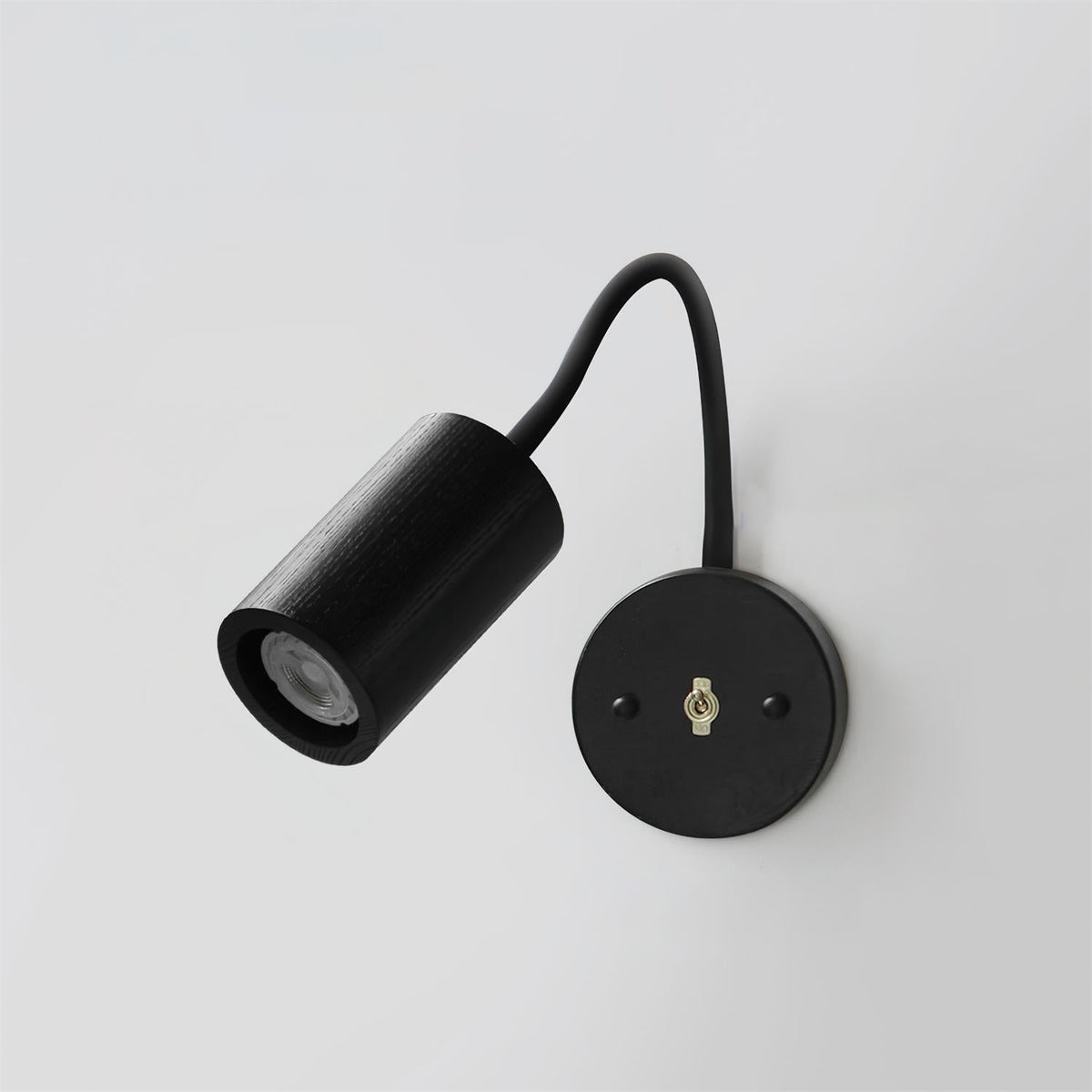 Emory Wall Lamp