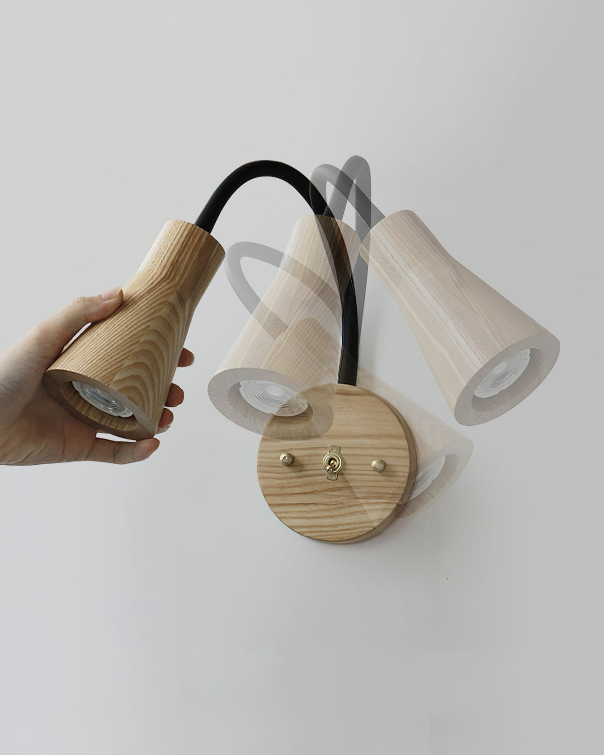 Emory Wall Lamp