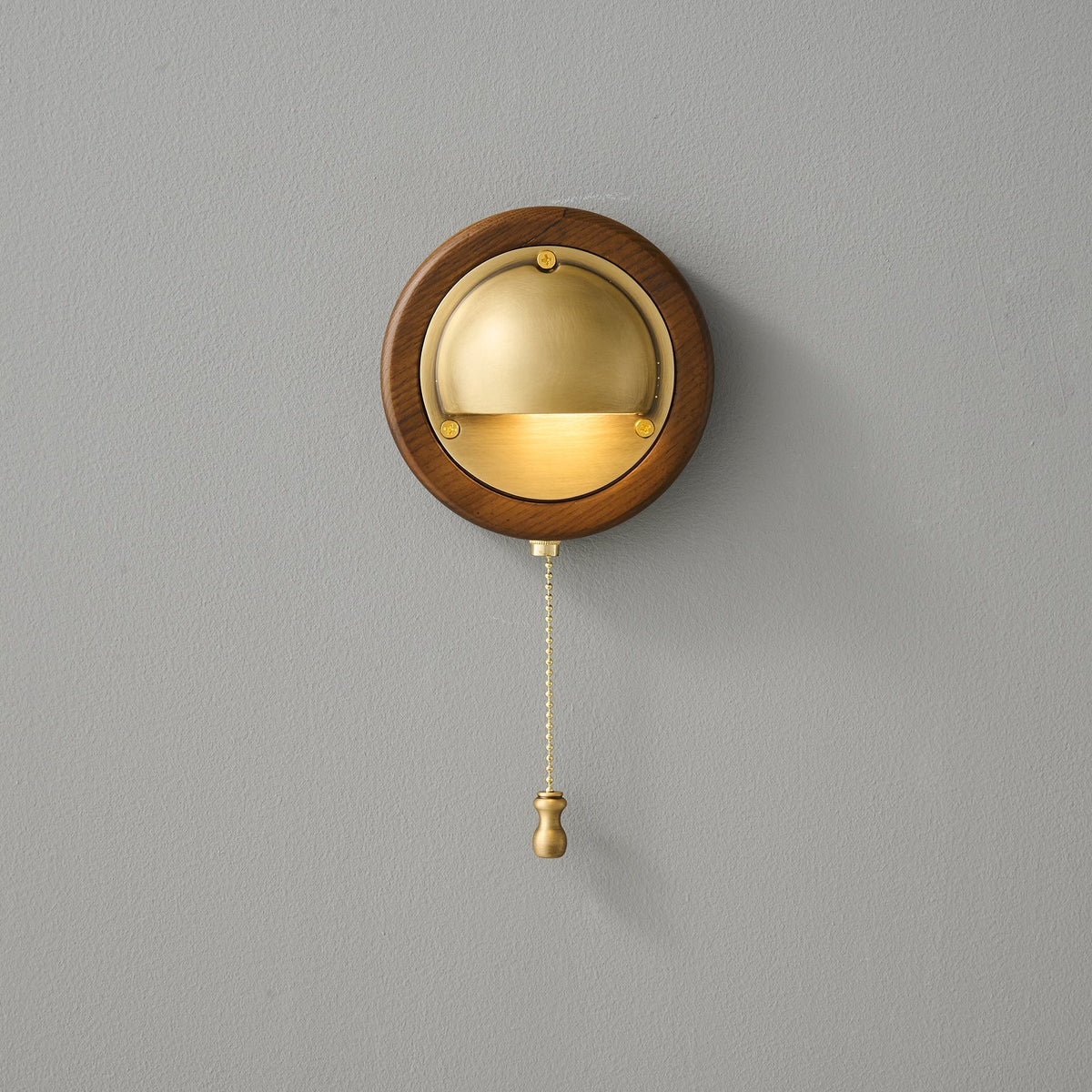 Delvaux Signal Wall Lamp