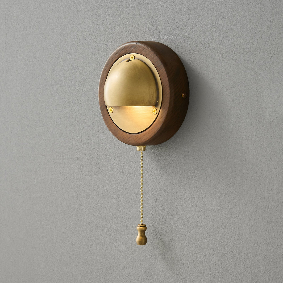 Delvaux Signal Wall Lamp