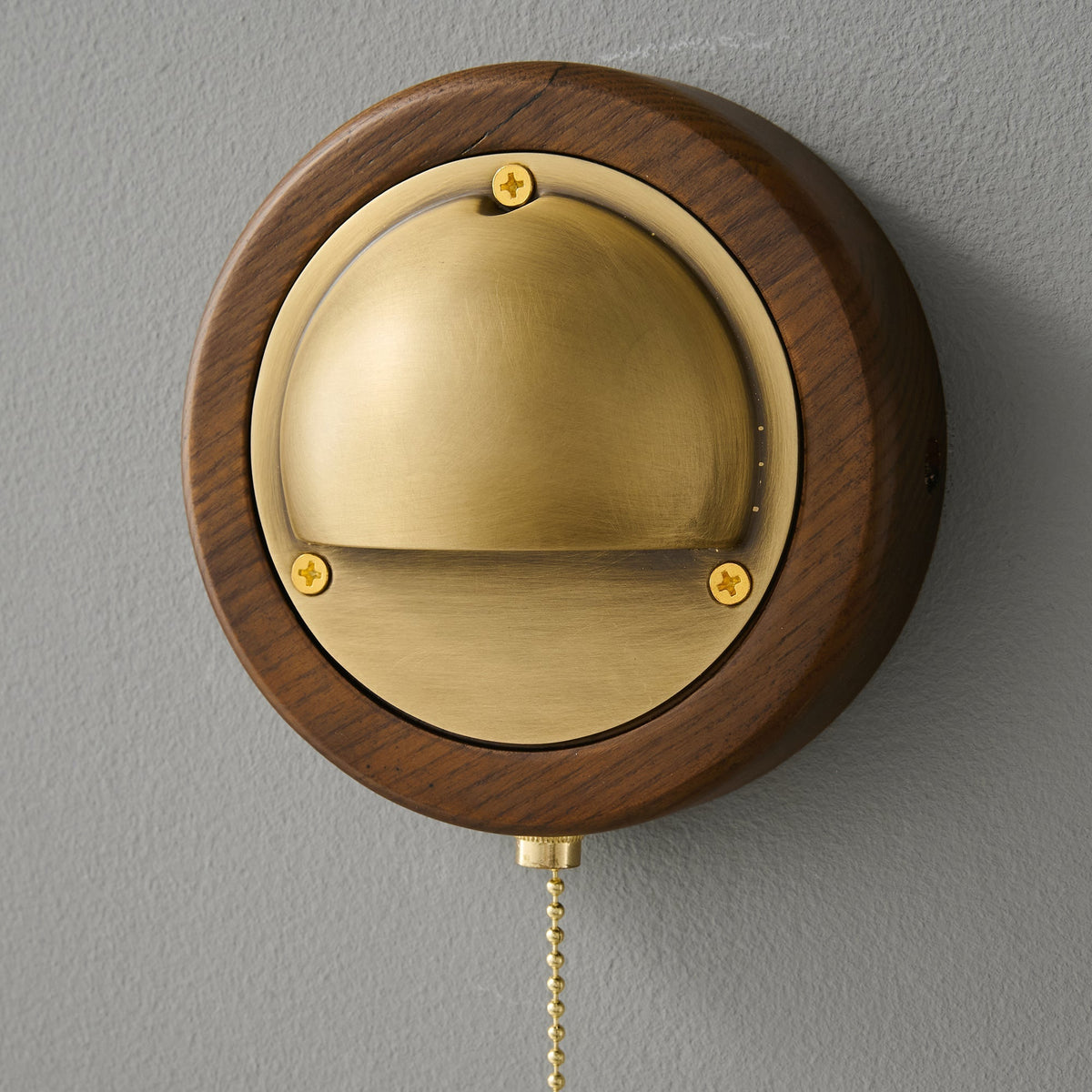 Delvaux Signal Wall Lamp