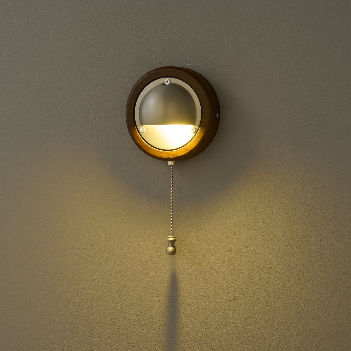 Delvaux Signal Wall Lamp