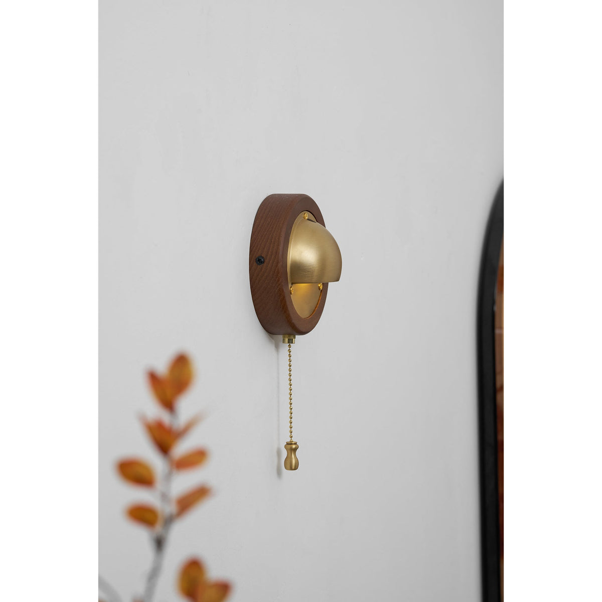 Delvaux Signal Wall Lamp