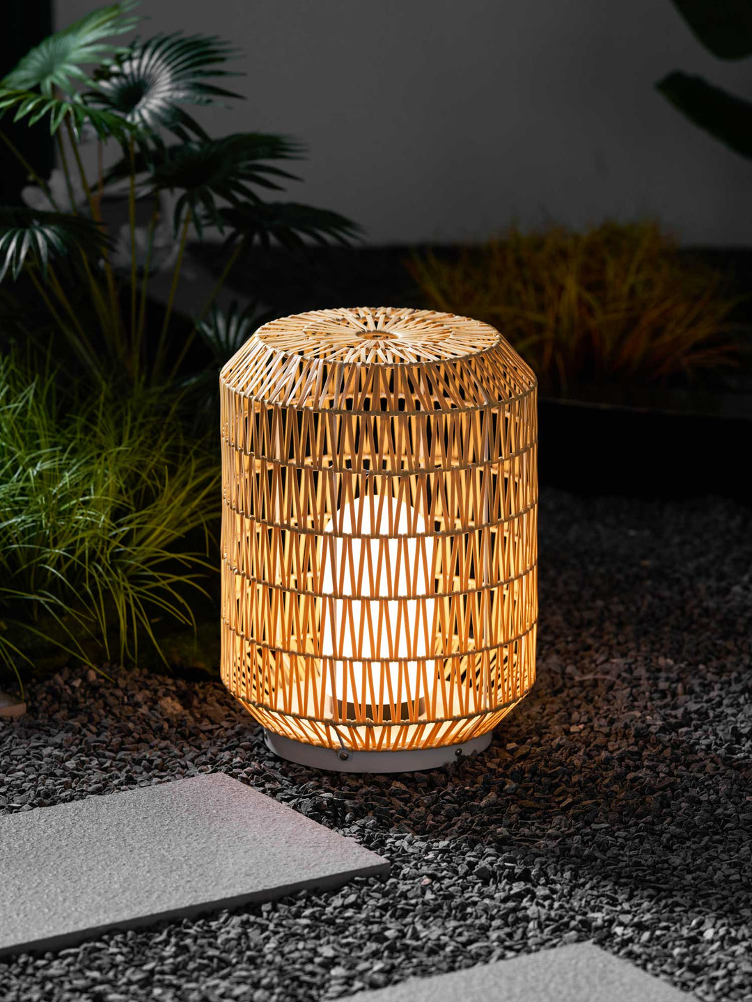 Ravalella Rattan Outdoor Table Light