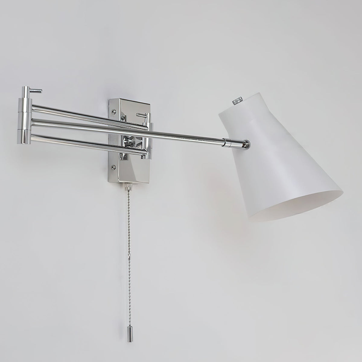 Slay Wall Lamp