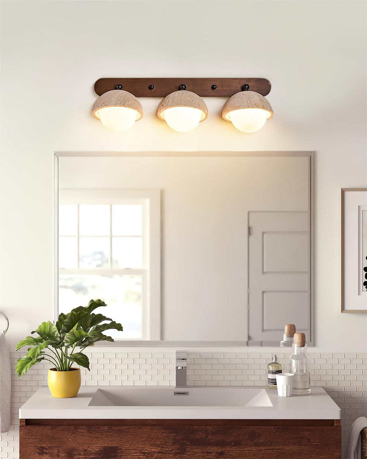 Cirenise Wall Lamp