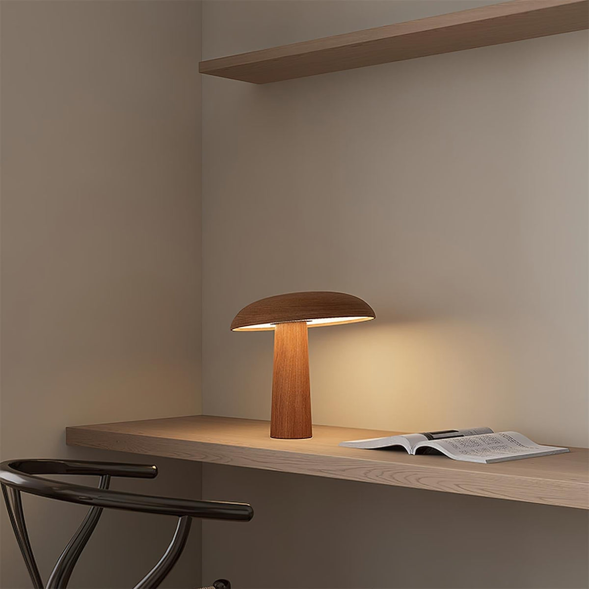 Selelora Table Lamp