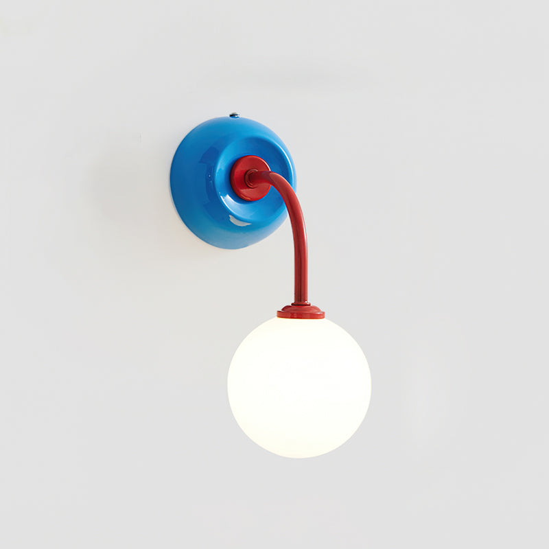 Zesta Wall Lamp